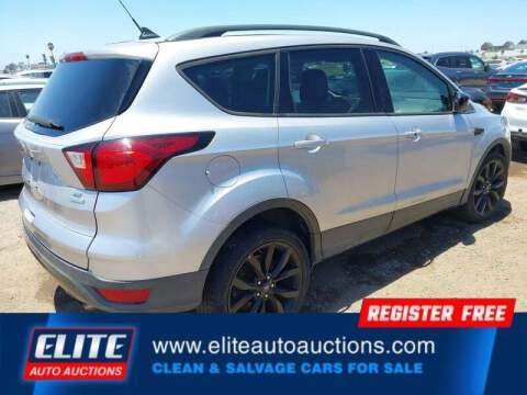 2019 Ford Escape SE