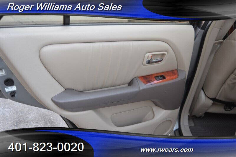 2003 Lexus RX 300