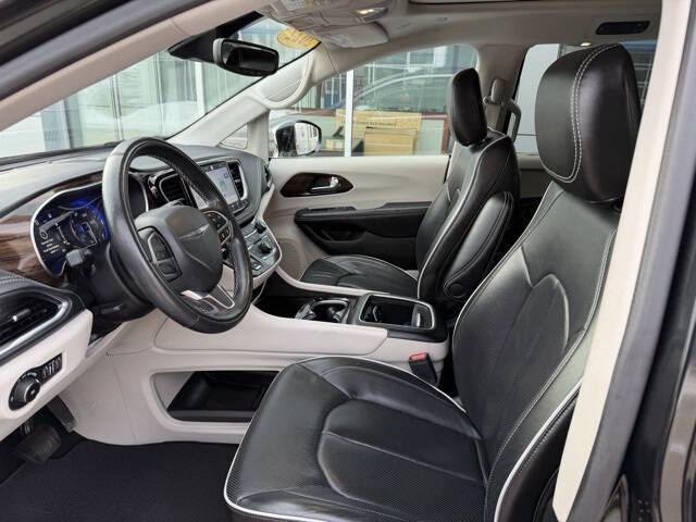 2022 Chrysler Pacifica Limited