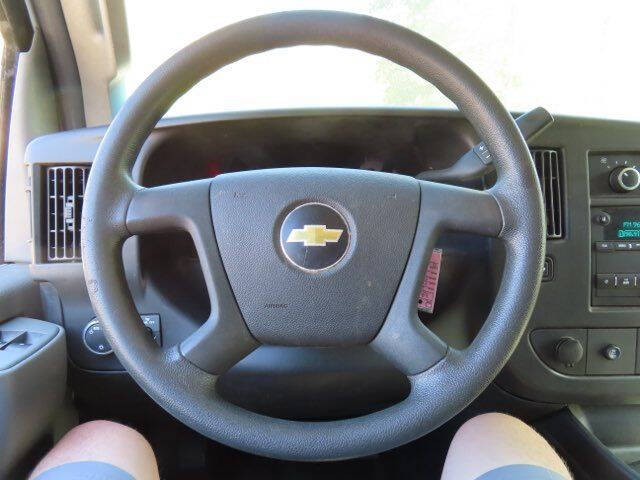 2019 Chevrolet Express 2500