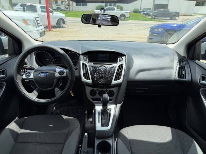 2013 Ford Focus SE