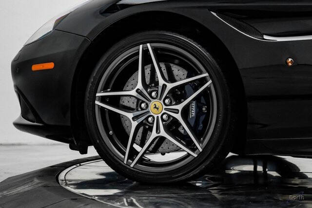 2016 Ferrari California T