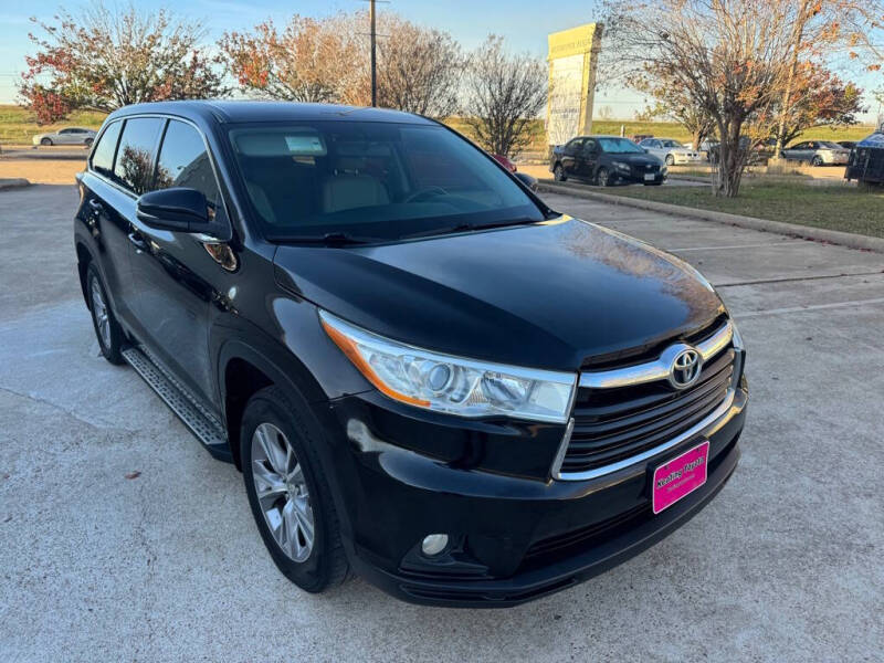 2014 Toyota Highlander LE
