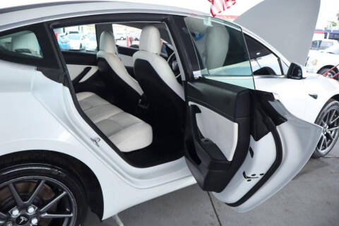 2020 Tesla Model 3 Long Range