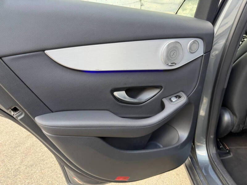 2021 Mercedes-Benz GLC GLC 300 4MATIC