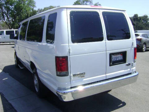 2007 Ford E-Series E-350 SD XLT