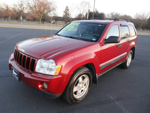 2005 Jeep Grand Cherokee for sale at Steves Key City Motors in Kankakee IL