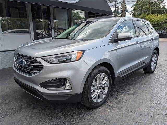 2024 Ford Edge Titanium