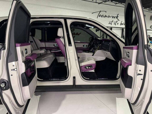 2022 Rolls-Royce Black Badge Cullinan