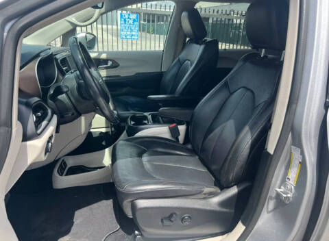 2018 Chrysler Pacifica Touring L