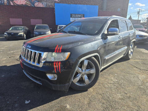 2011 Jeep Grand Cherokee for sale at The Bengal Auto Sales LLC in Hamtramck MI