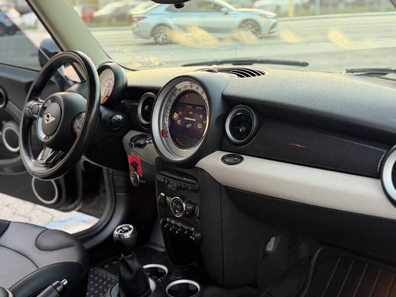 2012 MINI Cooper Hardtop S