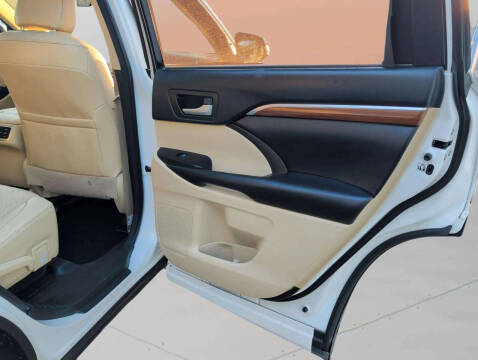 2018 Toyota Highlander Limited Platinum