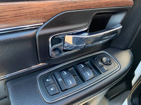 2014 RAM 1500 Laramie