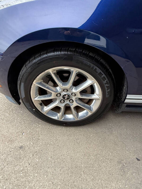 2011 Ford Mustang V6 Premium