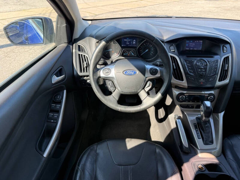 2012 Ford Focus SEL
