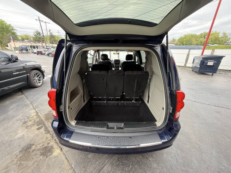 2015 Dodge Grand Caravan American Value Package