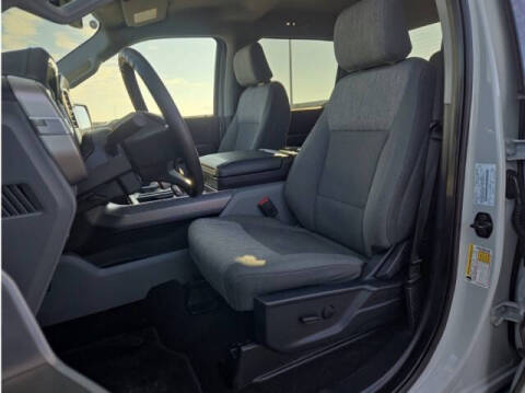 2023 Ford F-150 Lightning XLT