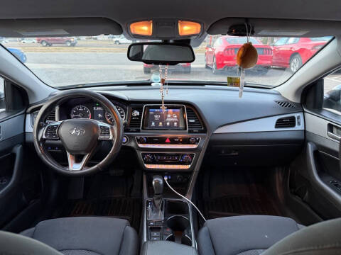 2018 Hyundai Sonata Sport