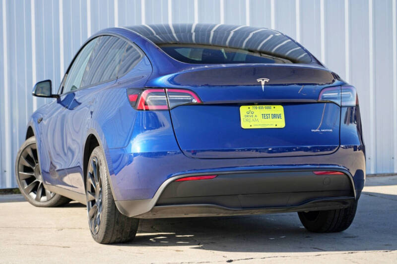 2023 Tesla Model Y Long Range