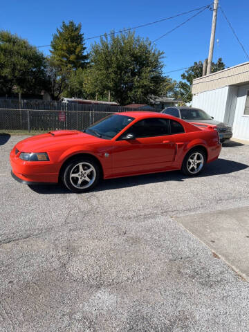 2004 Ford Mustang GT Deluxe