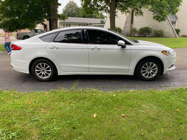 2017 Ford Fusion S