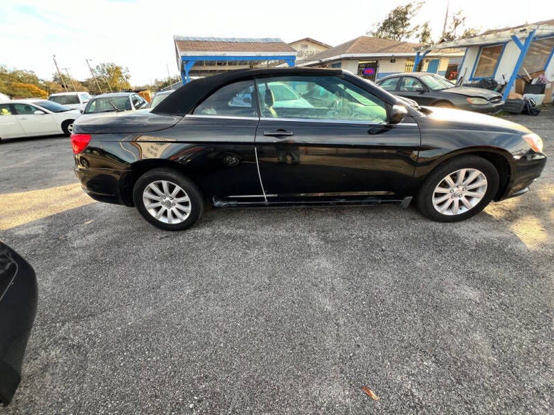 2012 Chrysler 200 Touring