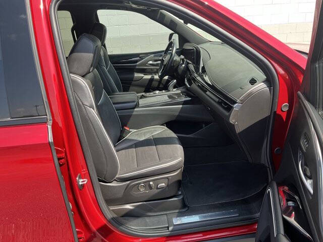 2024 Cadillac Escalade Sport