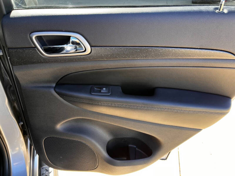 2017 Jeep Grand Cherokee Altitude