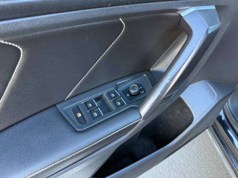 2023 Volkswagen Tiguan SE 4Motion