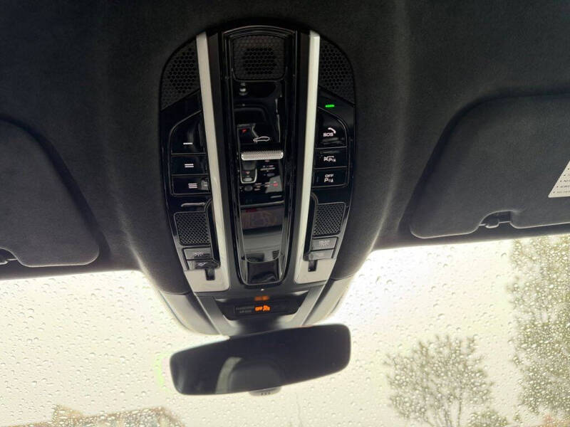 2021 Porsche Cayenne Turbo Coupe