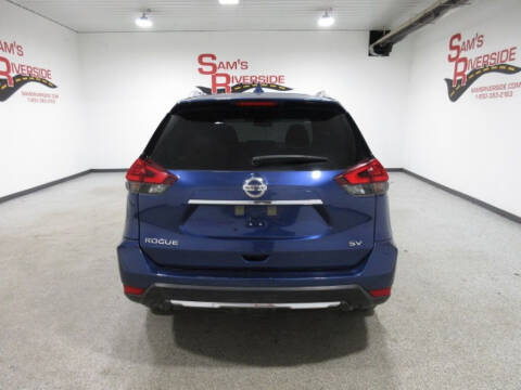 2018 Nissan Rogue SV