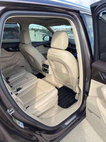 2017 Audi Q7 3.0T quattro Premium Plus