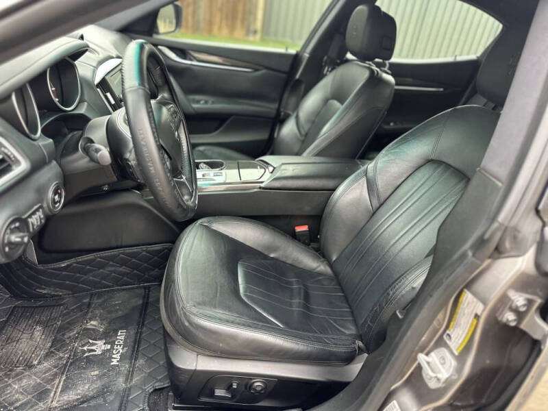 2015 Maserati Ghibli