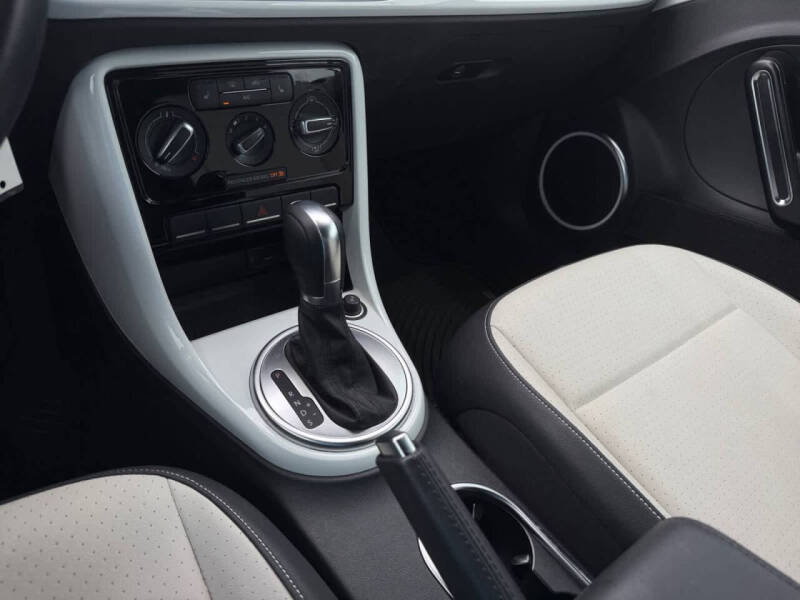 2019 Volkswagen Beetle Convertible