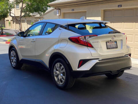 2019 Toyota C-HR LE