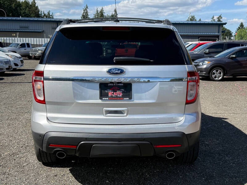 2011 Ford Explorer Limited
