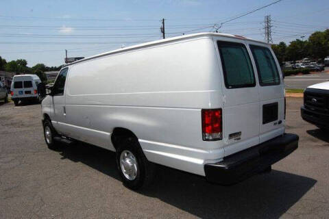 2013 Ford E-Series E-350 SD