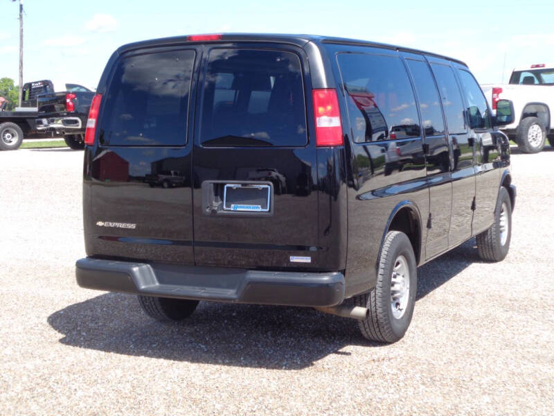 2018 Chevrolet Express LS 2500