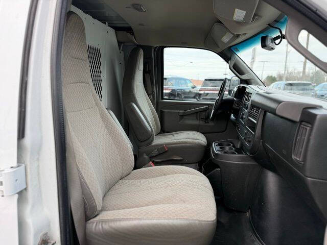 2017 Chevrolet Express 2500