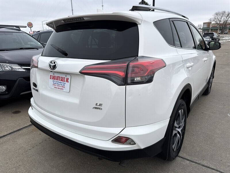 2016 Toyota RAV4 LE