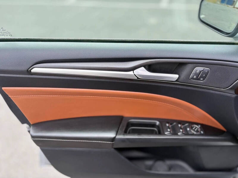 2020 Ford Fusion Titanium