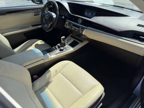 2016 Lexus ES 350