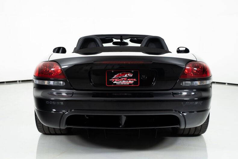 2003 Dodge Viper SRT-10