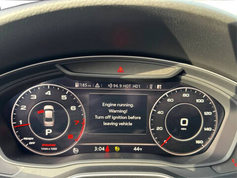 2017 Audi A4 2.0T quattro Premium