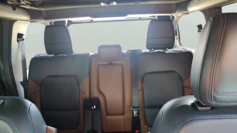 2024 Ford Bronco Outer Banks