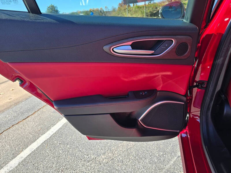 2018 Alfa Romeo Giulia Ti