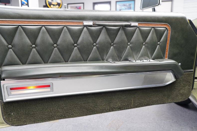 1969 Lincoln Continental