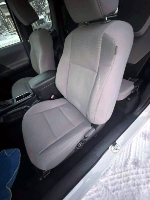 2018 Toyota Tacoma SR