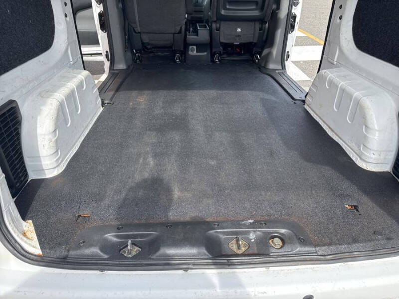 2020 Nissan NV200 SV